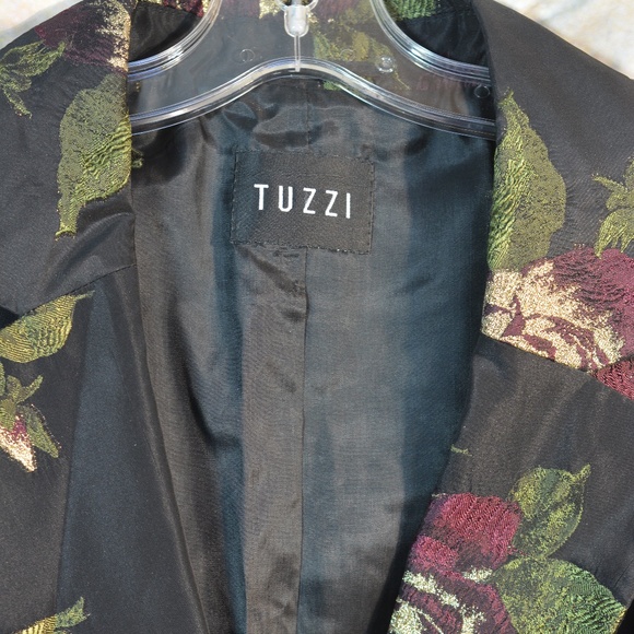 TUZZI - Picture 6 of 9